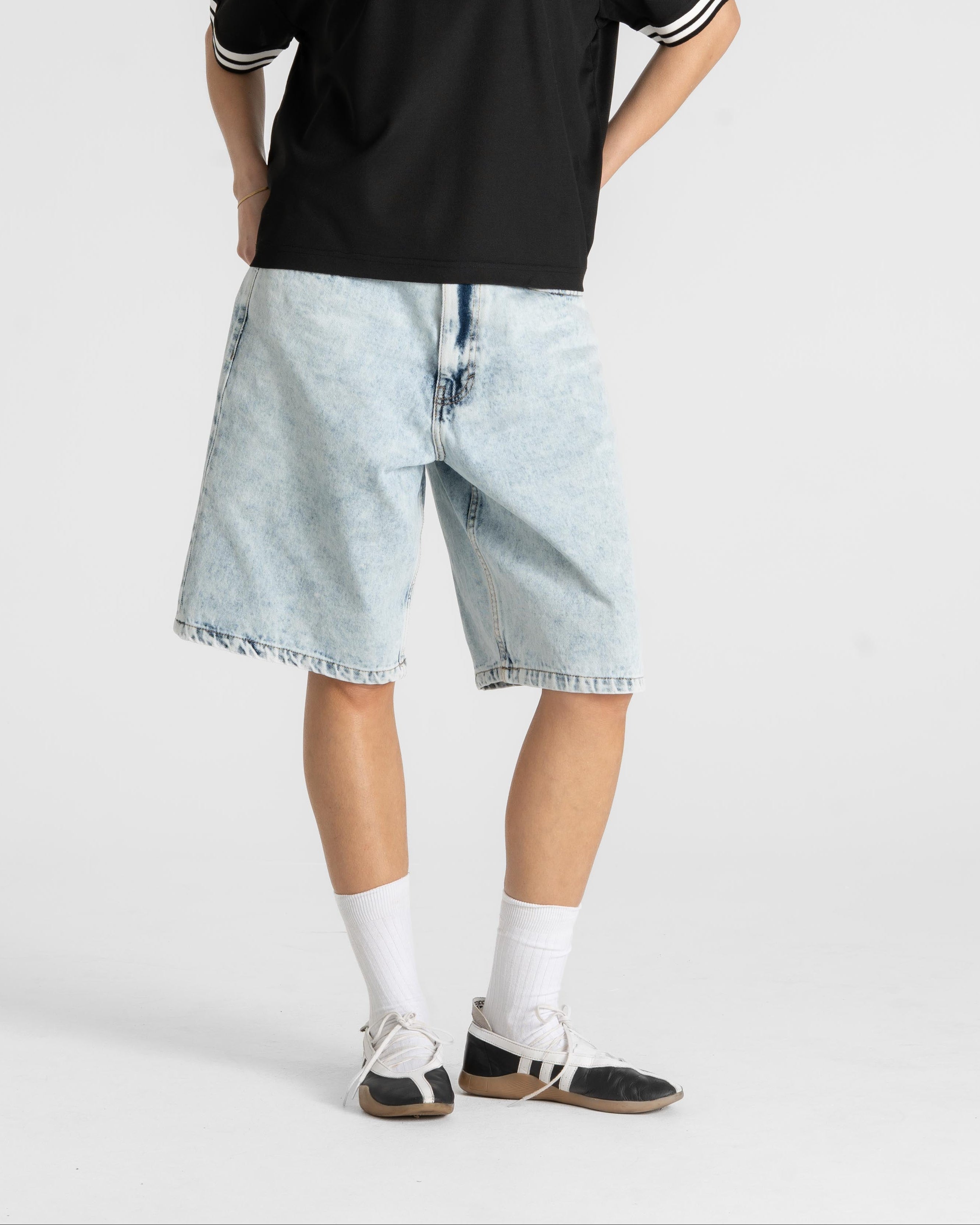 Jorts hellblau